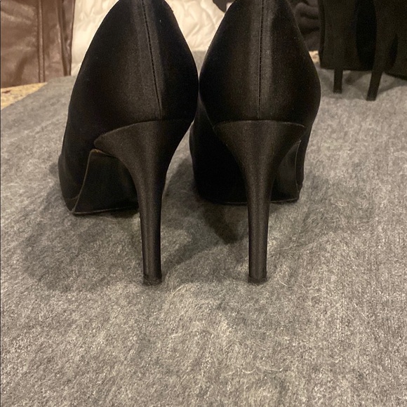 Stuart Weitzman Black Peep Toe Heels - Picture 3 of 5